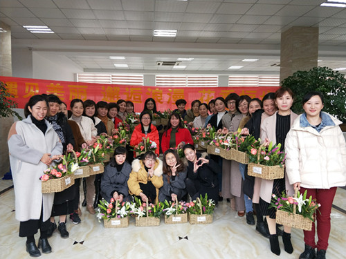 March 8th 2019EVERGEAR Flowers Activity Review to celebrate the women's day |  A flowering trip